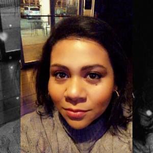 Meet your Posher, Alejandra
